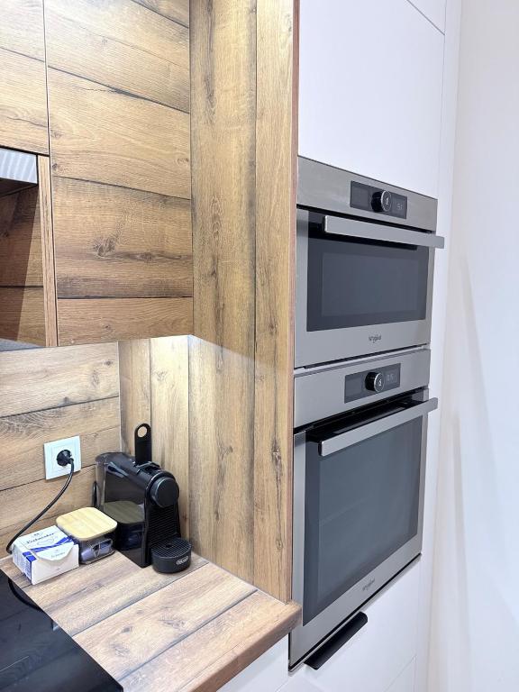 Sarah Doe Apartman – Beépített sütő és mikrohullámú sütő